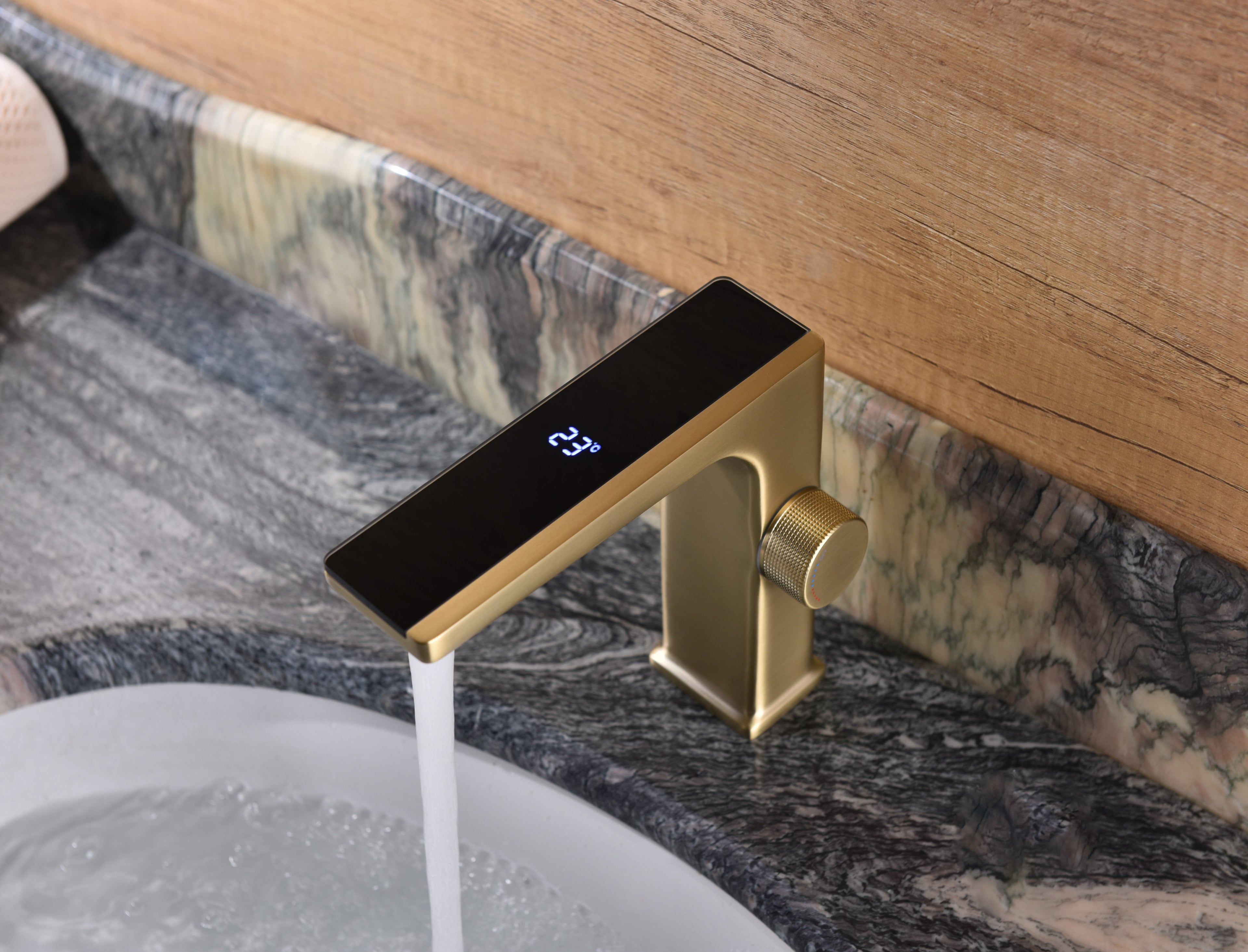 LARA| SINGLE HOLE BATHROOM  FAUCET WITH DIGITAL DISPLAY
